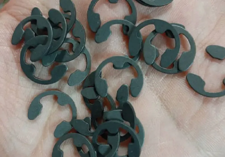 مزایا و معایب هر پوشش در محیط‌های اسیدی، قلیایی و شور