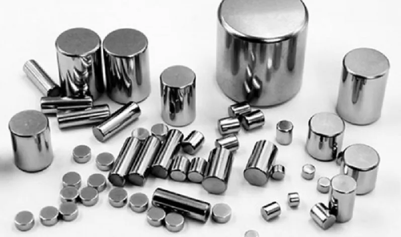 ساچمه صنعتی چیست؟ راهنمای کامل انواع ساچمه، کاربرد و خرید ساچمه